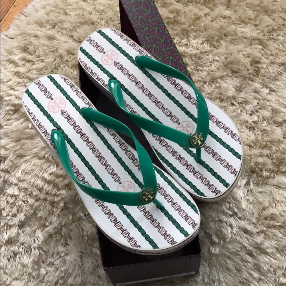New Tory Burch flip flops size 10